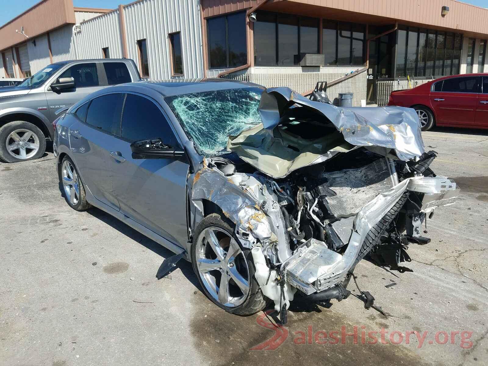 2HGFC1E55JH702857 2018 HONDA CIVIC