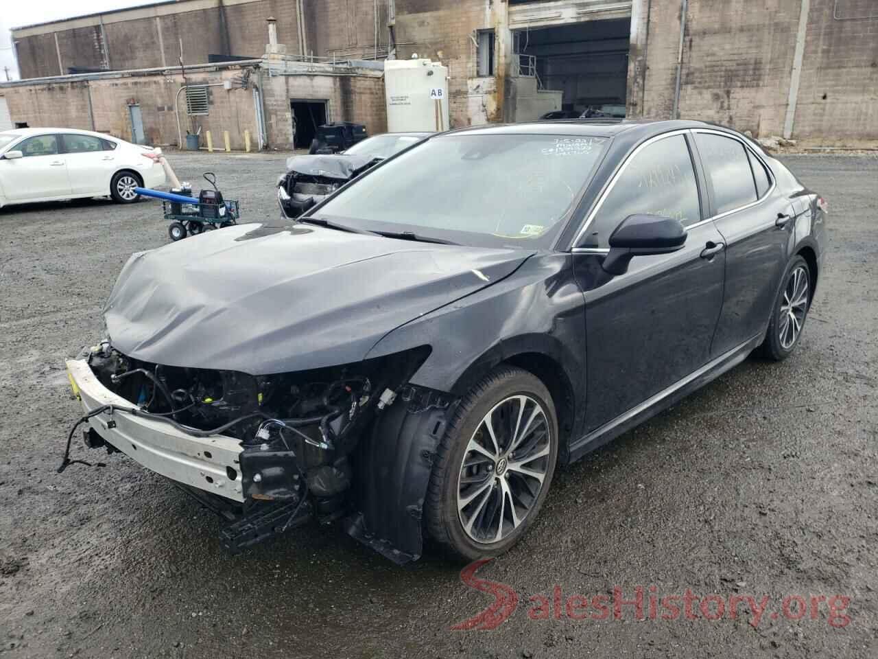 4T1B11HK5KU681765 2019 TOYOTA CAMRY