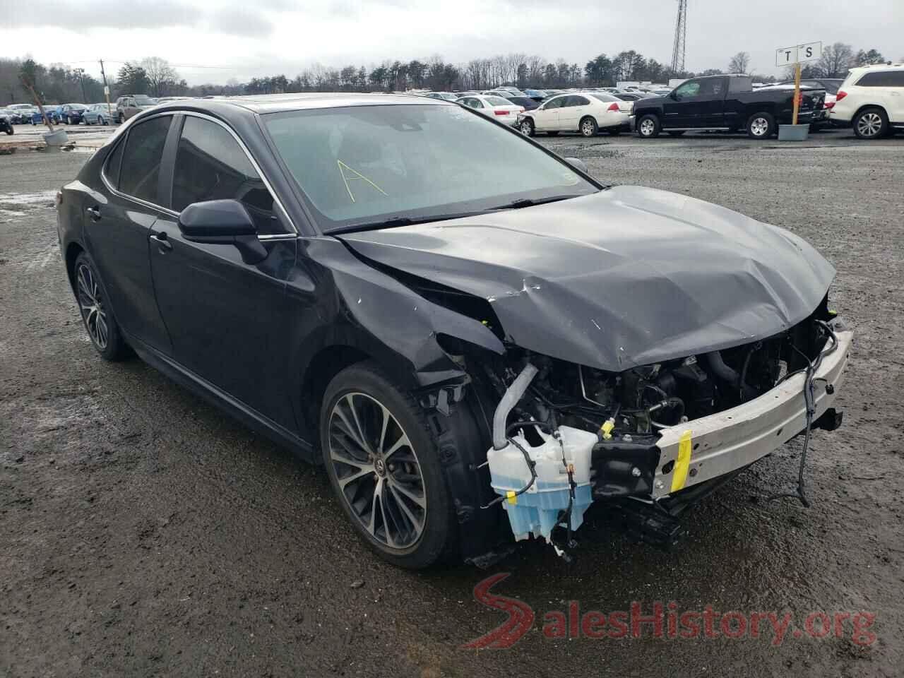 4T1B11HK5KU681765 2019 TOYOTA CAMRY