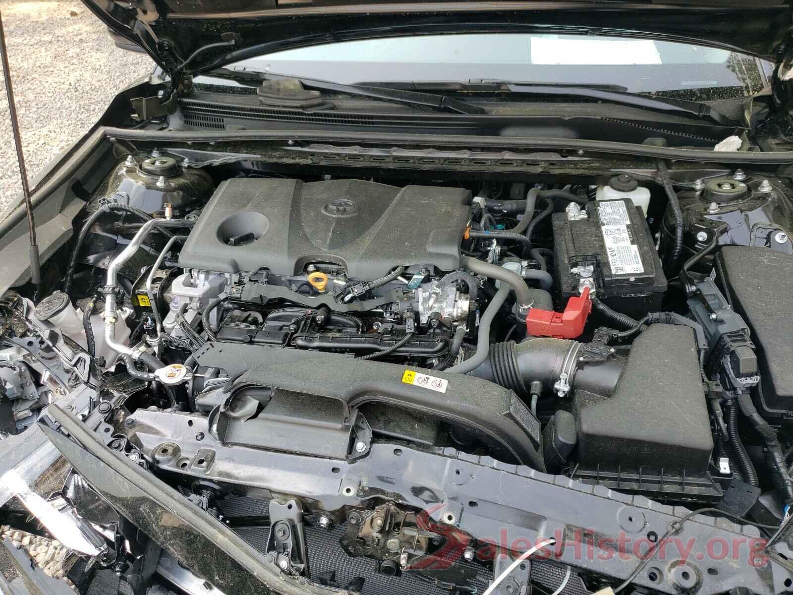 4T1C11AKXMU560246 2021 TOYOTA CAMRY