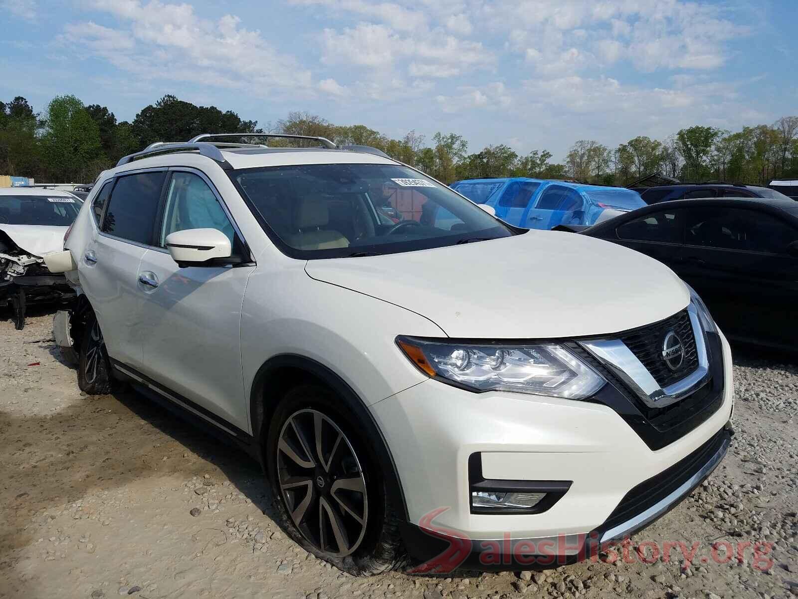 JN8AT2MT1JW485604 2018 NISSAN ROGUE