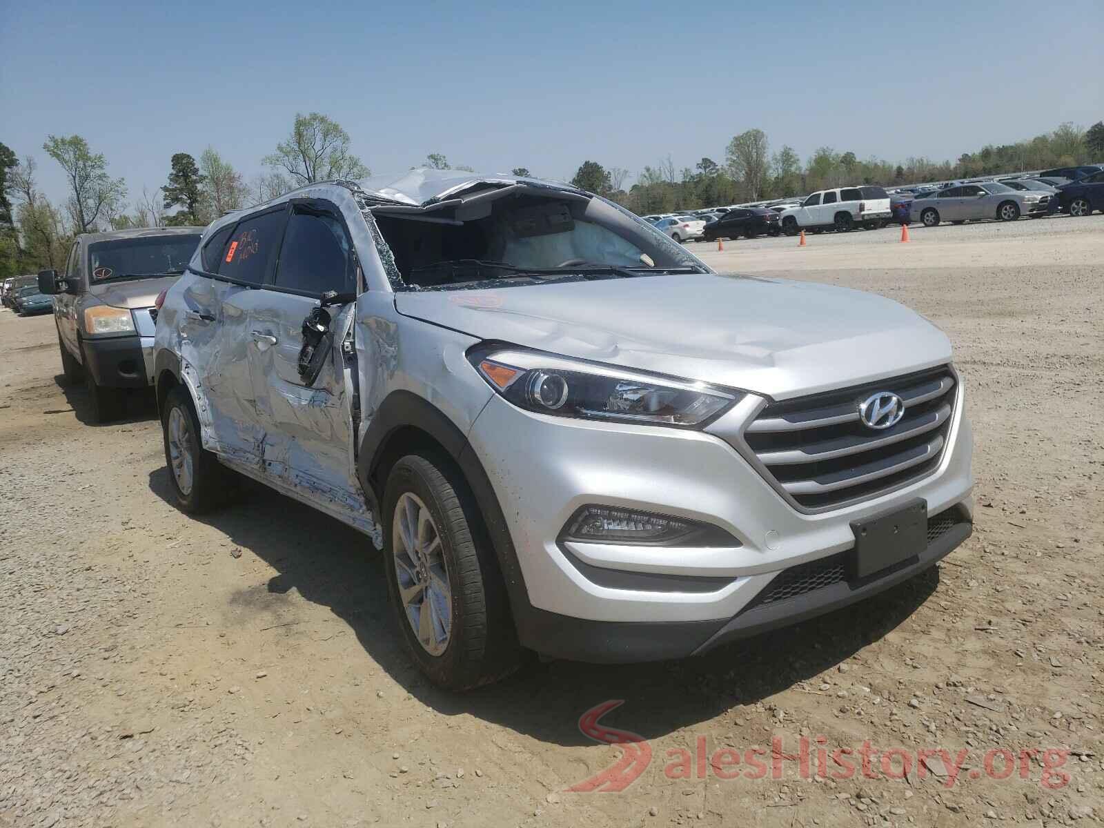 KM8J3CA42HU446438 2017 HYUNDAI TUCSON