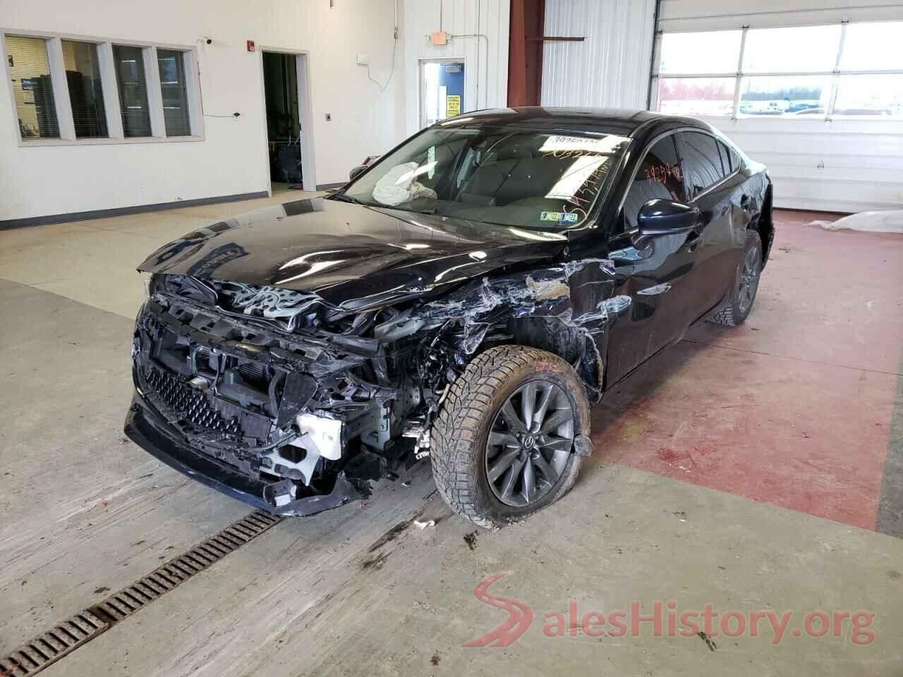 JM1GL1UM0J1303266 2018 MAZDA 6