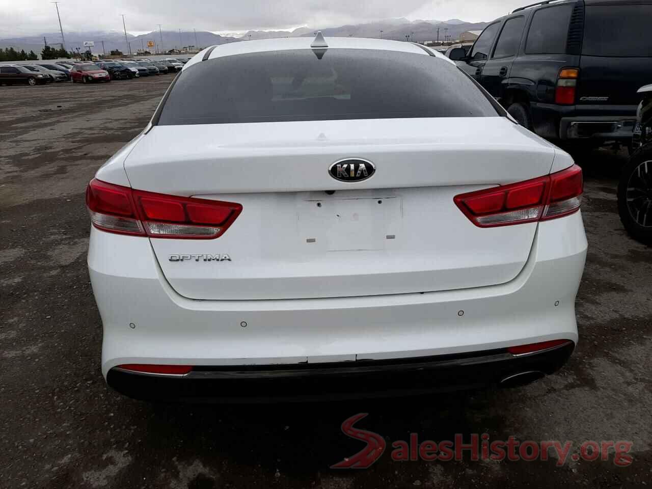 5XXGT4L39JG267379 2018 KIA OPTIMA