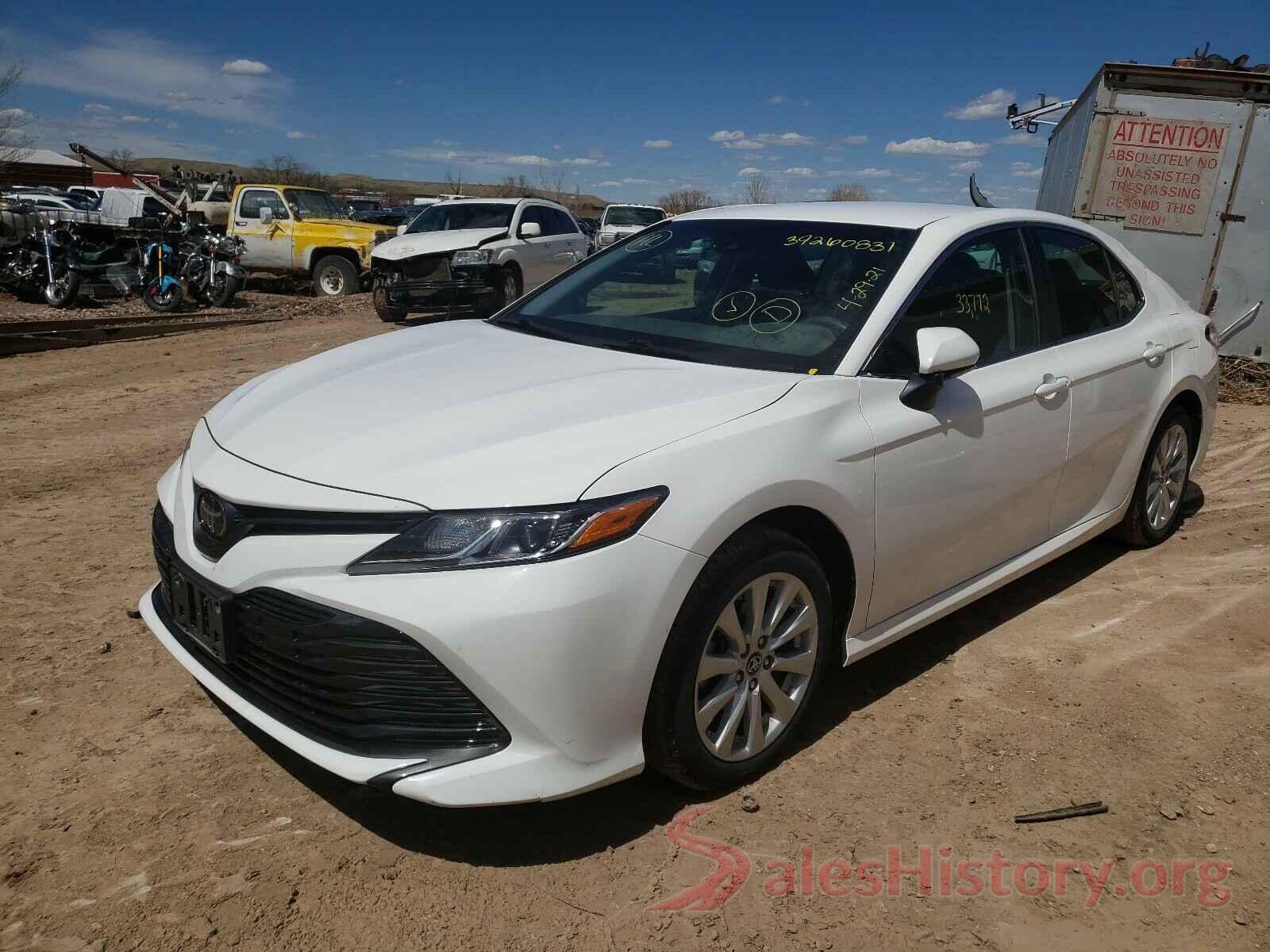 4T1B11HKXJU612553 2018 TOYOTA CAMRY