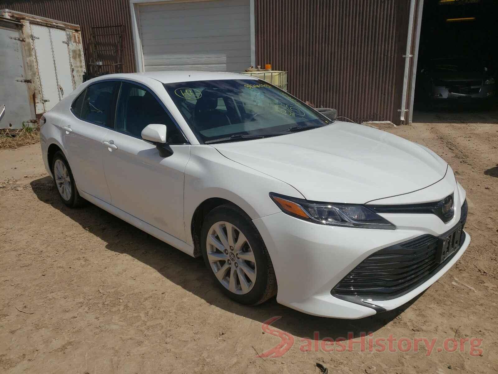 4T1B11HKXJU612553 2018 TOYOTA CAMRY