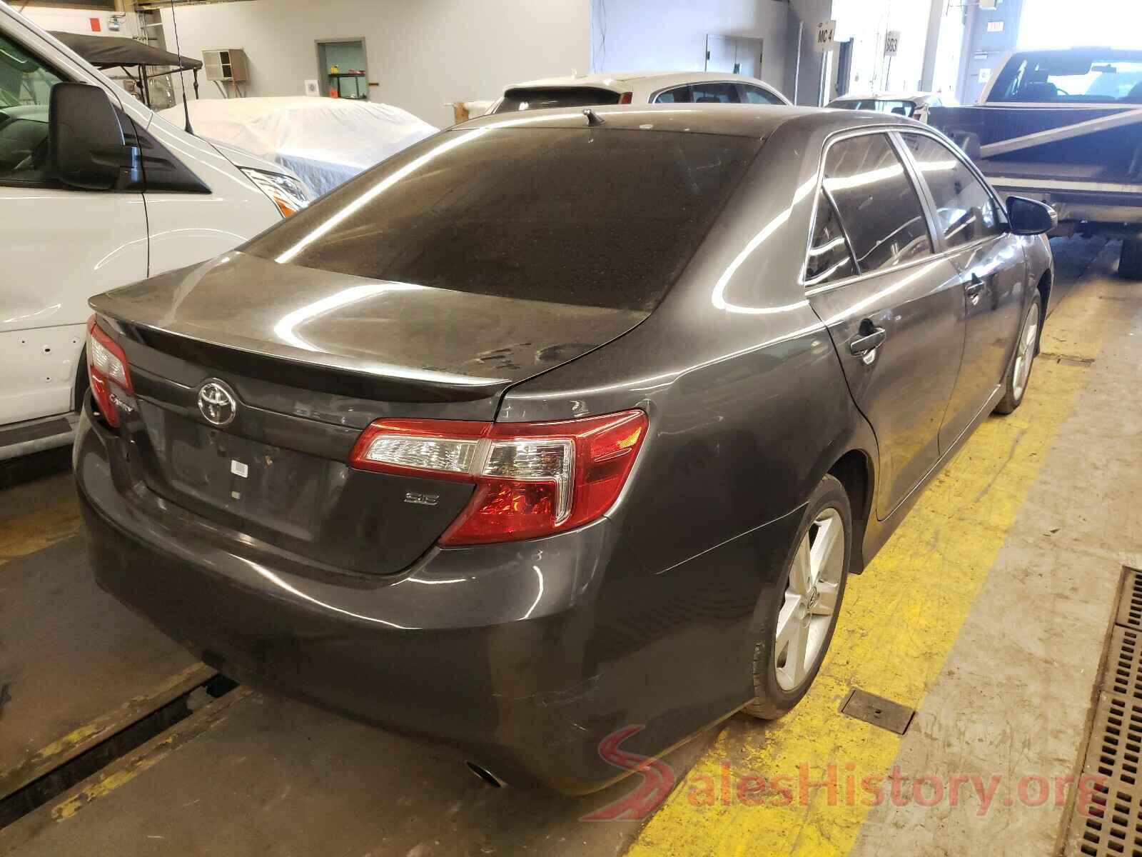 4T1BF1FK2DU244135 2013 TOYOTA CAMRY