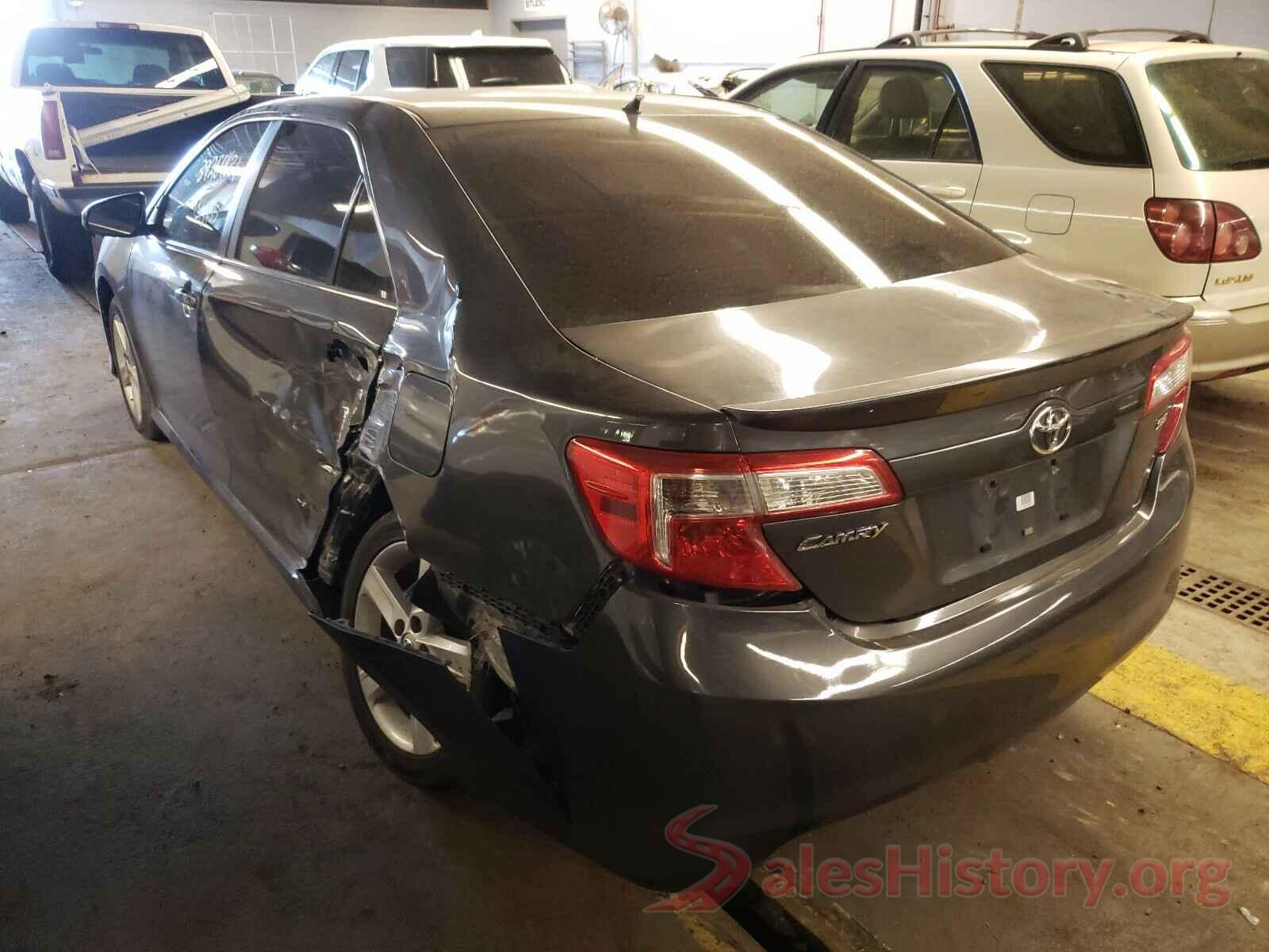 4T1BF1FK2DU244135 2013 TOYOTA CAMRY