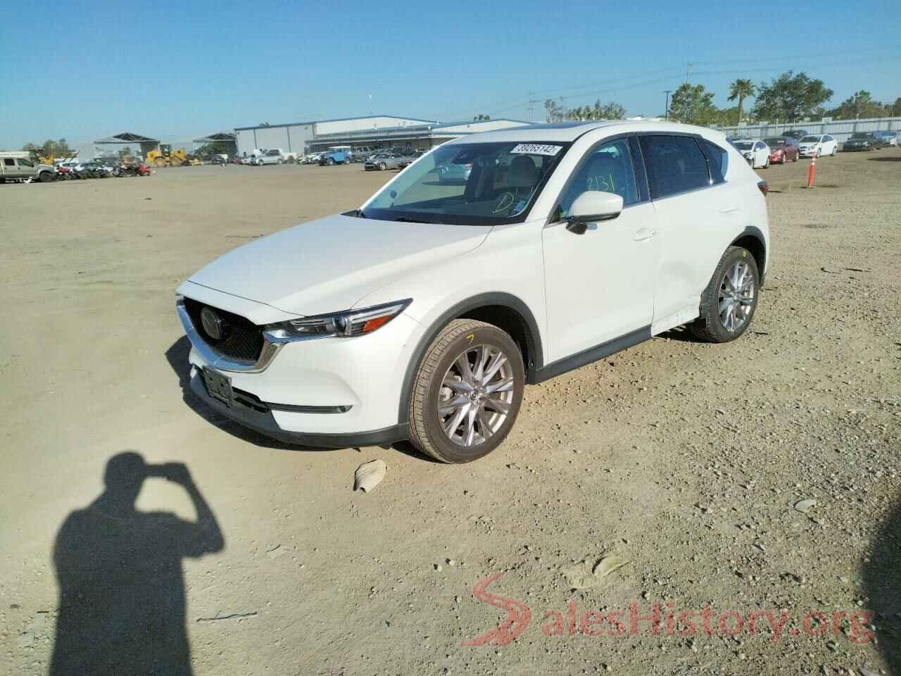 JM3KFBDM1K1600997 2019 MAZDA CX-5