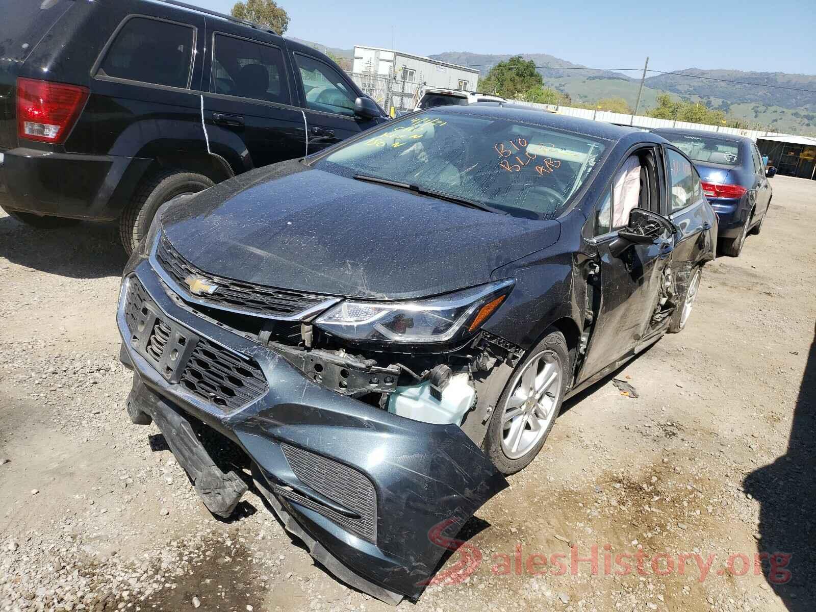 3G1BE6SM1JS562862 2018 CHEVROLET CRUZE