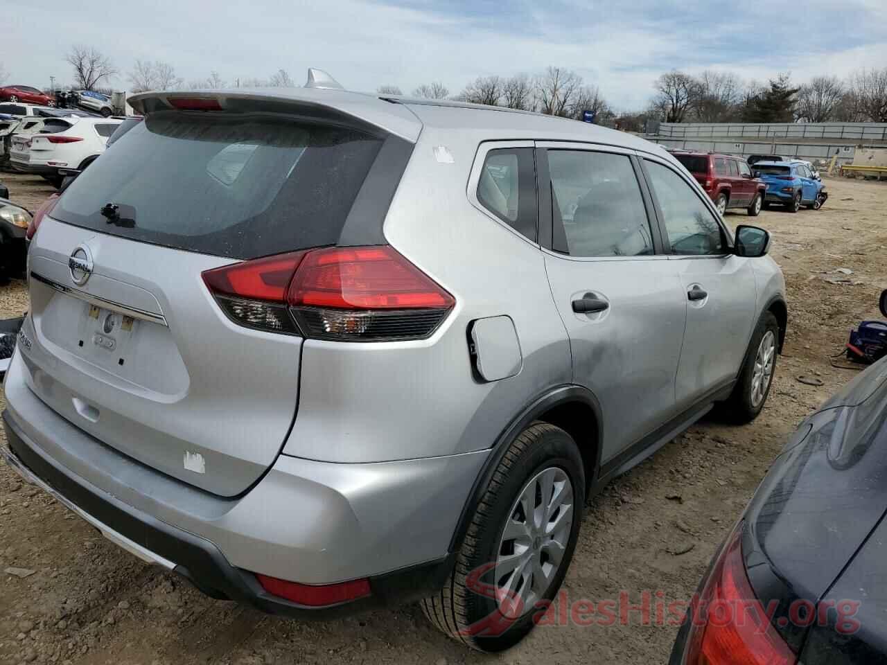 KNMAT2MT9HP556189 2017 NISSAN ROGUE