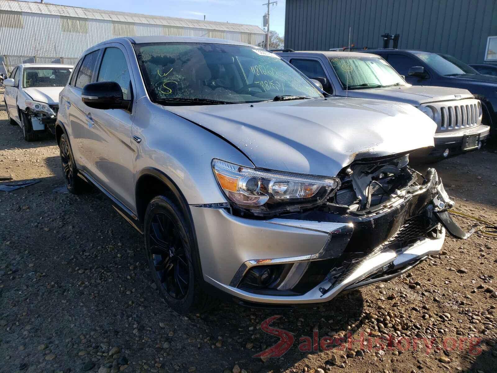 JA4AP3AU8JZ024900 2018 MITSUBISHI OUTLANDER