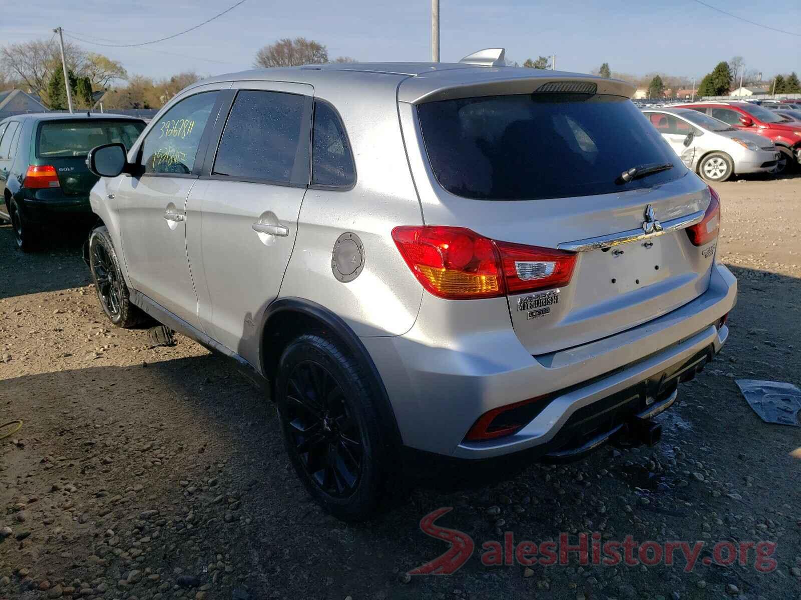 JA4AP3AU8JZ024900 2018 MITSUBISHI OUTLANDER