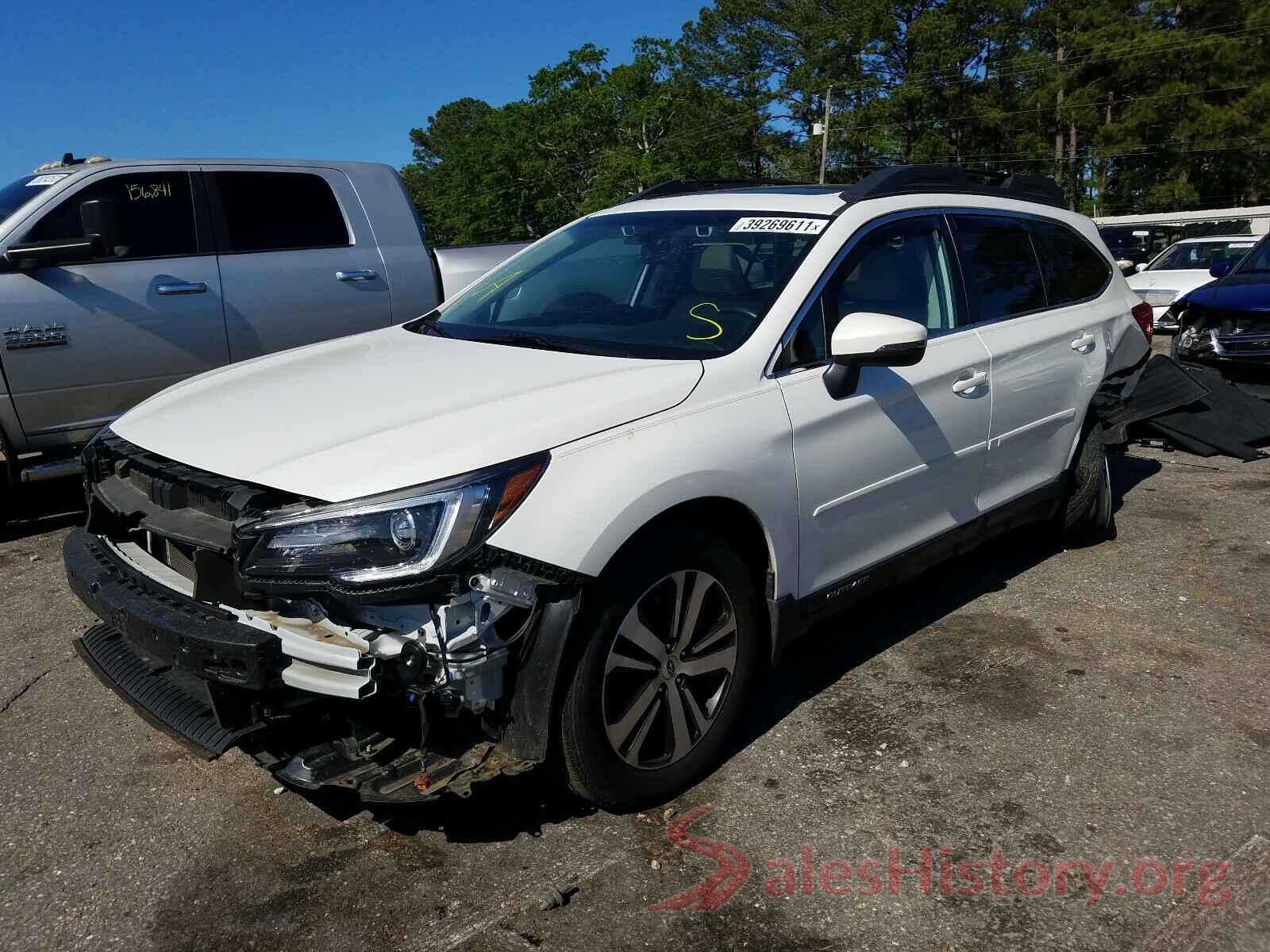 4S4BSANC0J3375085 2018 SUBARU OUTBACK