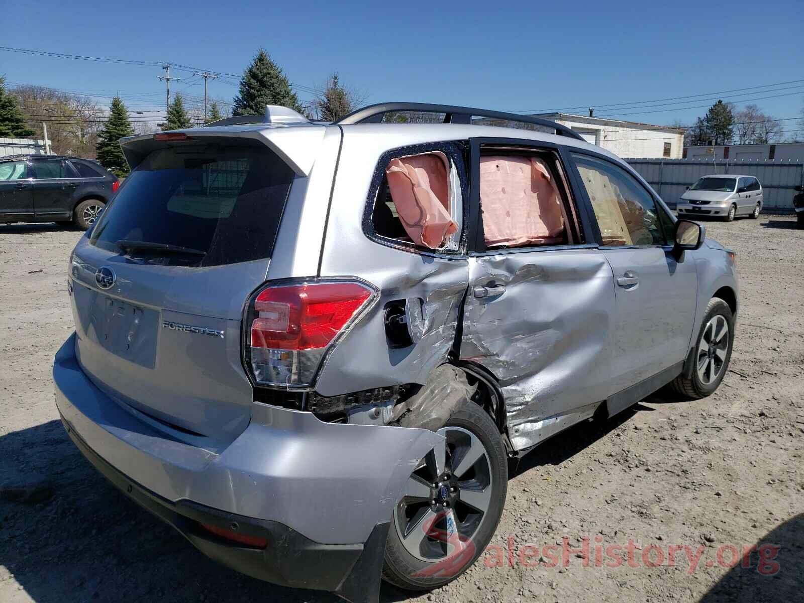 JF2SJARC0JH569914 2018 SUBARU FORESTER