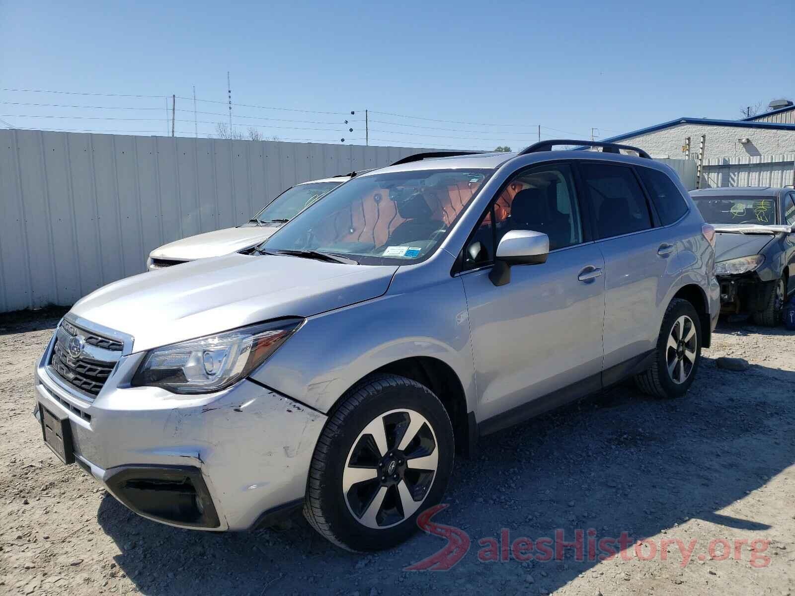 JF2SJARC0JH569914 2018 SUBARU FORESTER