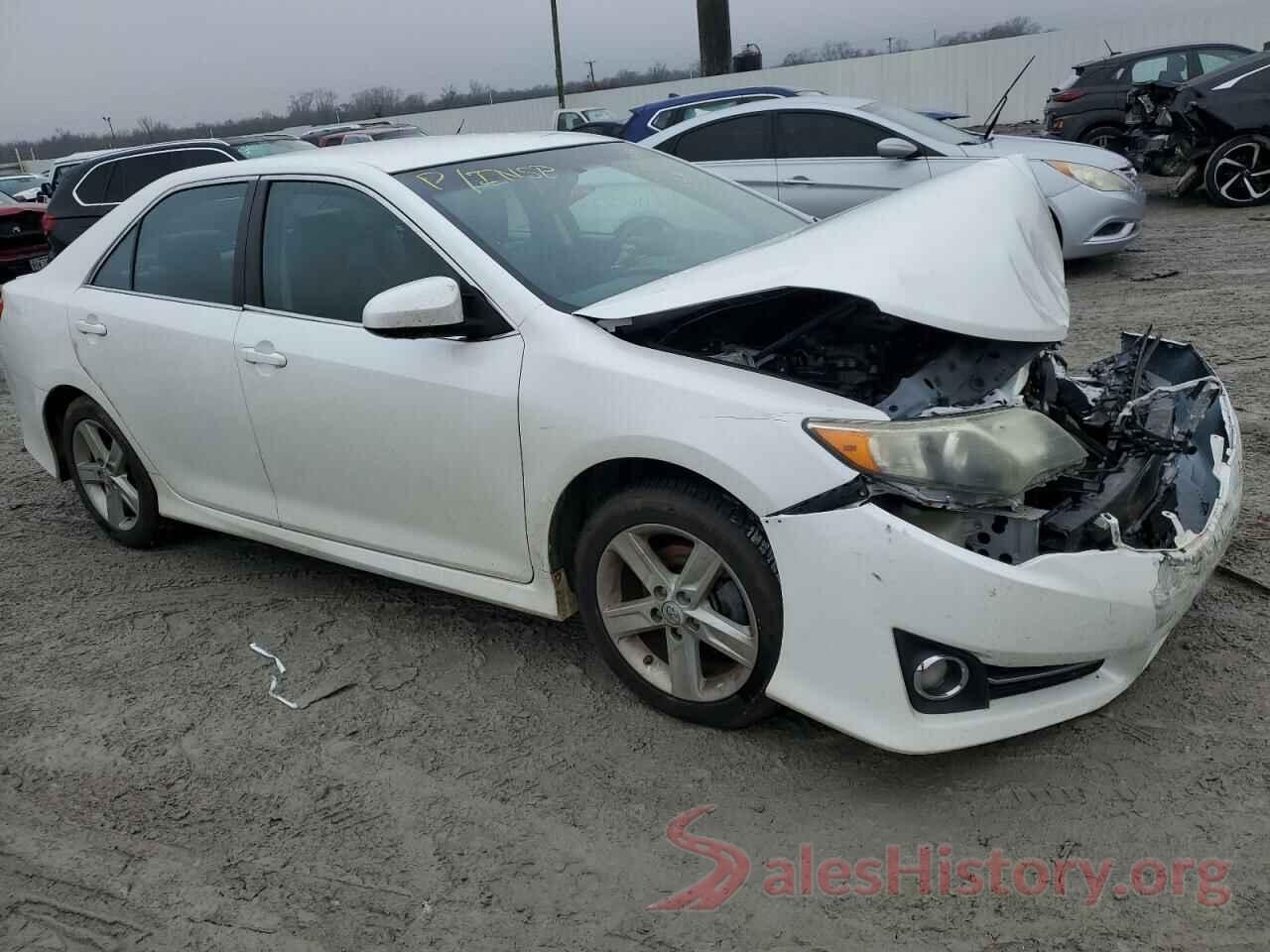 4T1BF1FK2EU403396 2014 TOYOTA CAMRY