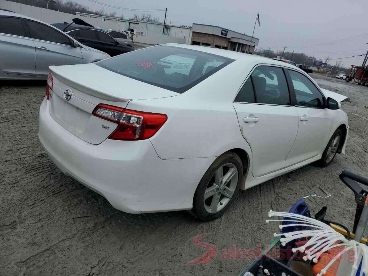 4T1BF1FK2EU403396 2014 TOYOTA CAMRY