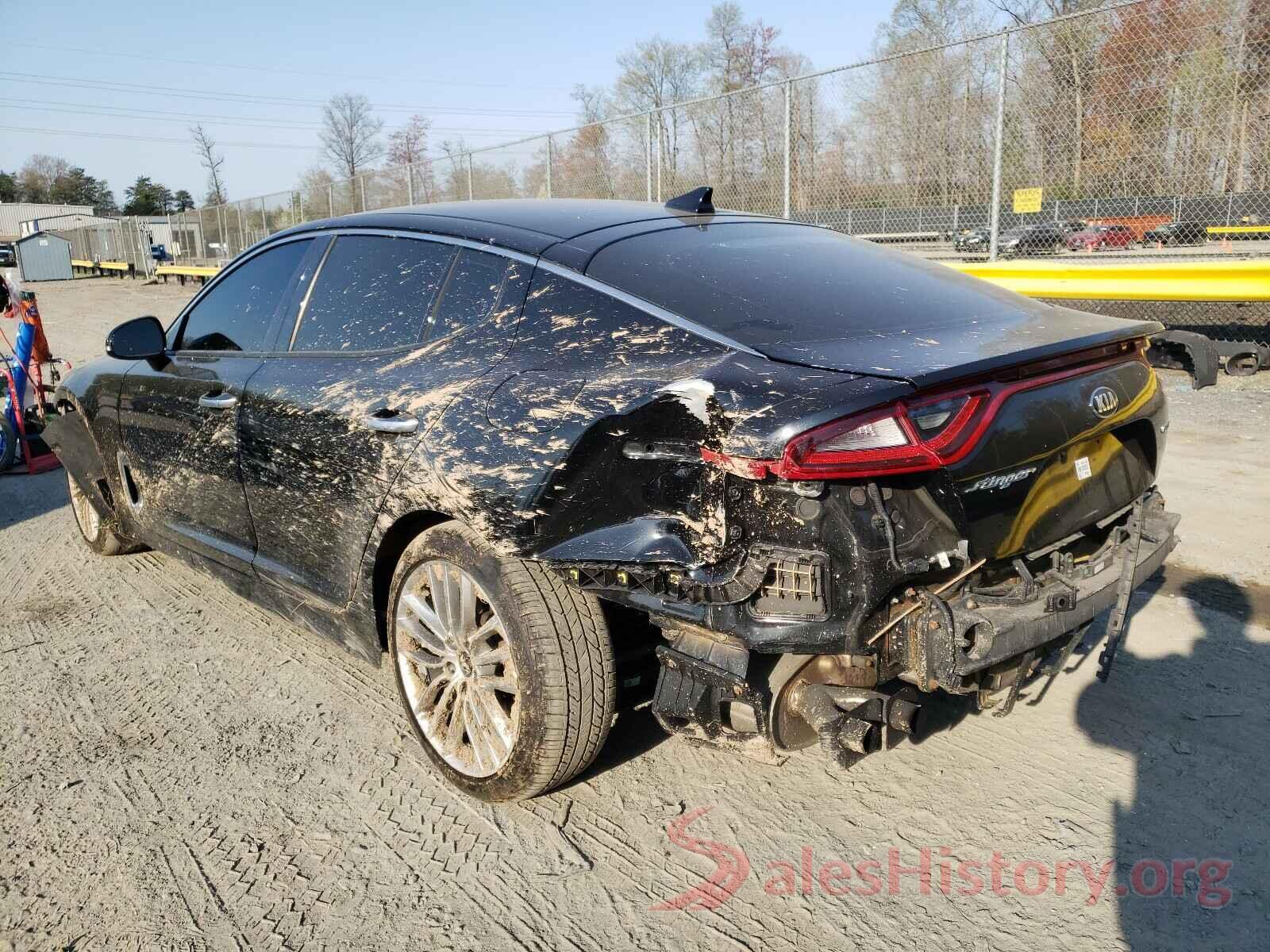 KNAE15LA8J6041282 2018 KIA STINGER