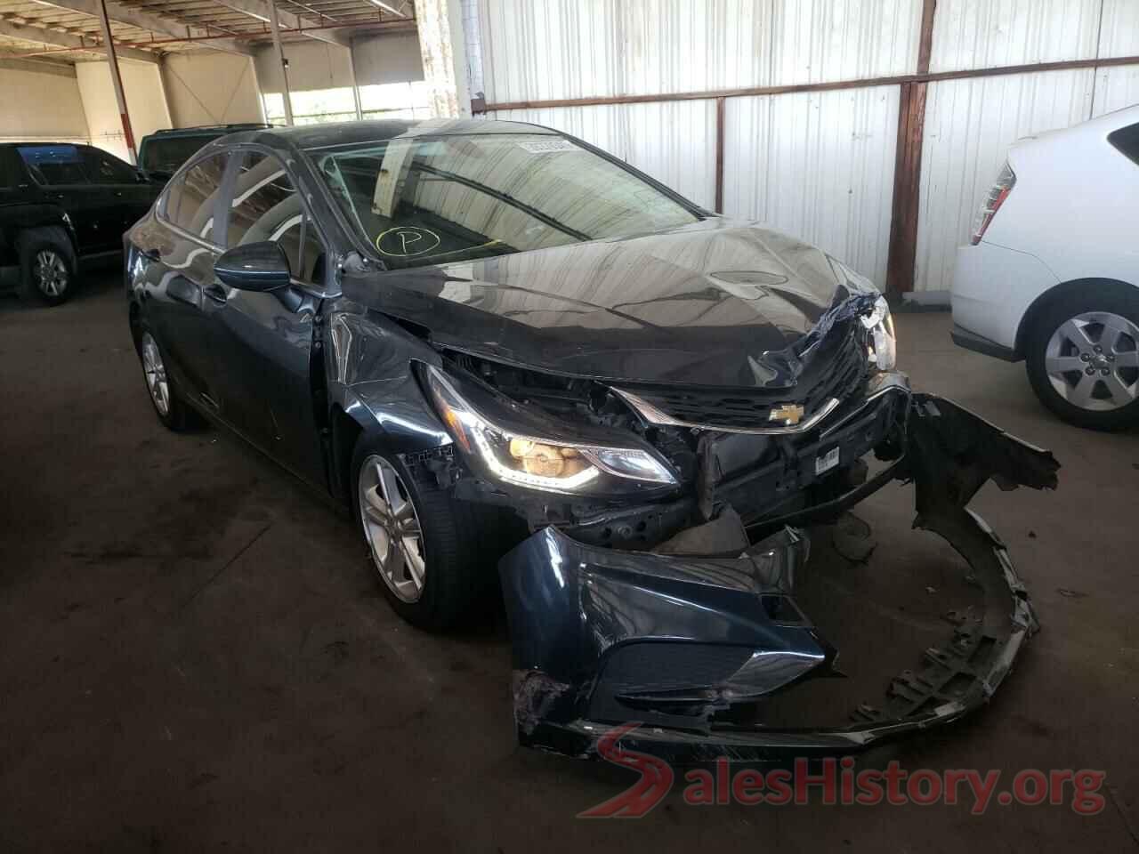 1G1BE5SM2J7157151 2018 CHEVROLET CRUZE