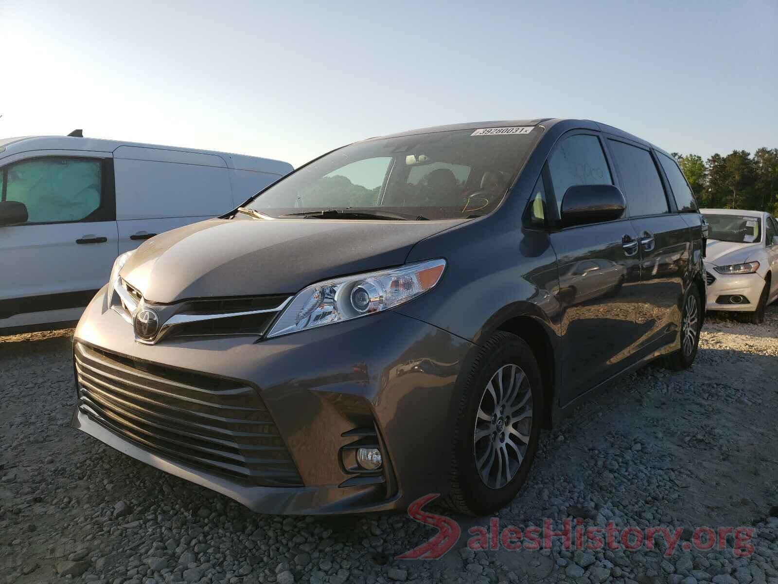 5TDYZ3DC6KS966299 2019 TOYOTA SIENNA