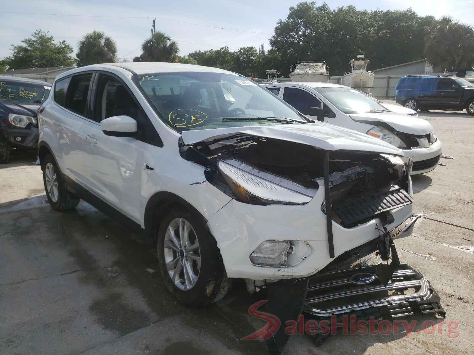 1FMCU0GD0KUB95812 2019 FORD ESCAPE