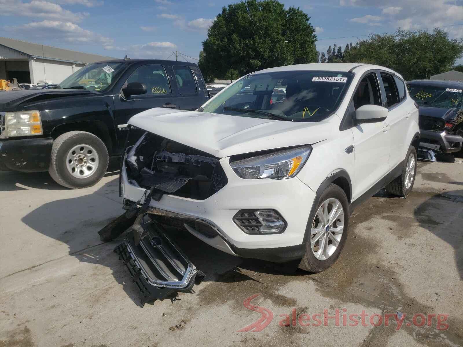 1FMCU0GD0KUB95812 2019 FORD ESCAPE