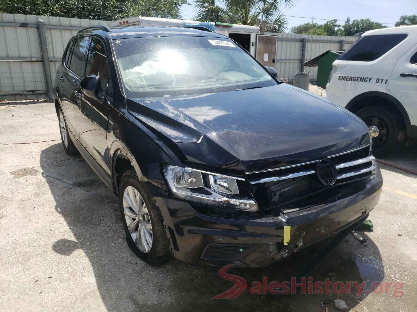 3VV1B7AX4JM061967 2018 VOLKSWAGEN TIGUAN