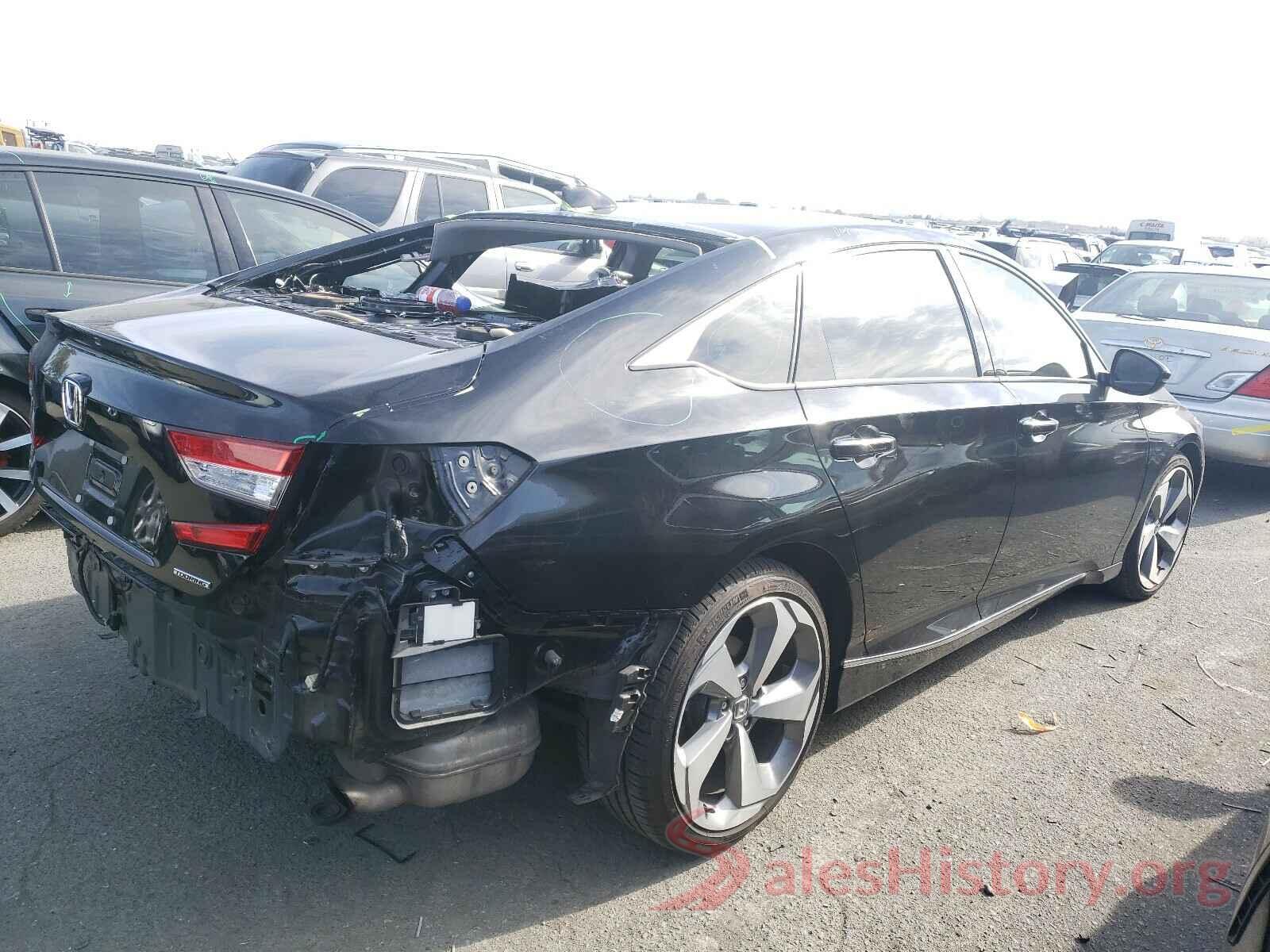 1HGCV2F91JA044750 2018 HONDA ACCORD