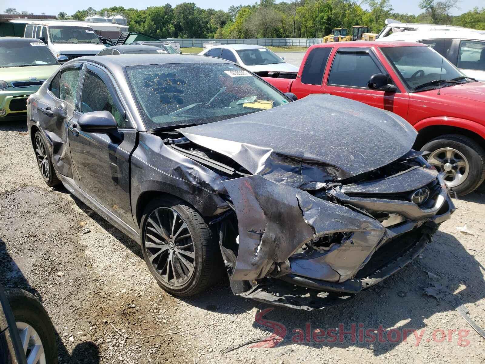 4T1B11HK8KU779527 2019 TOYOTA CAMRY