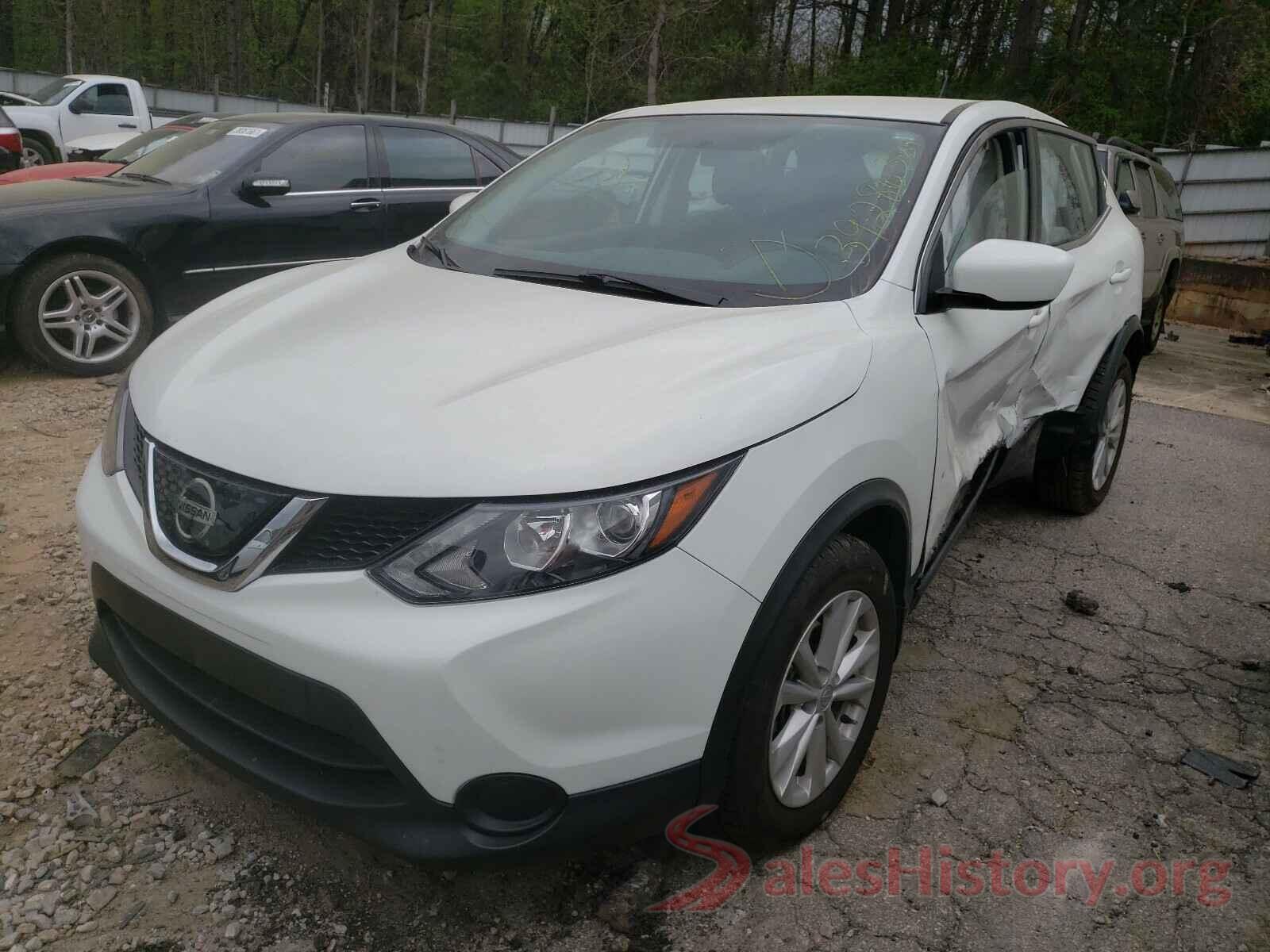 JN1BJ1CP8JW188997 2018 NISSAN ROGUE