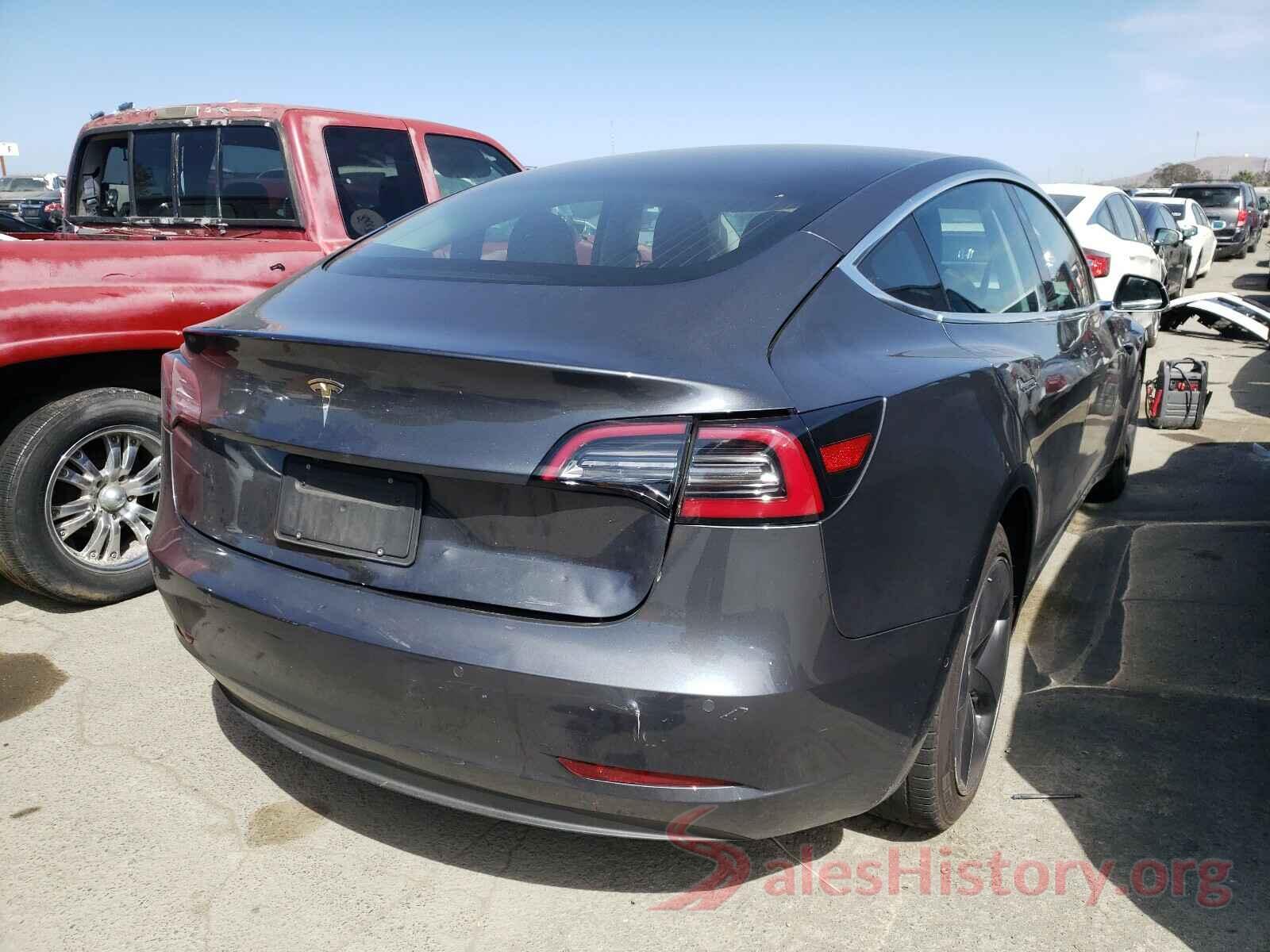 5YJ3E1EA9JF158636 2018 TESLA MODEL 3