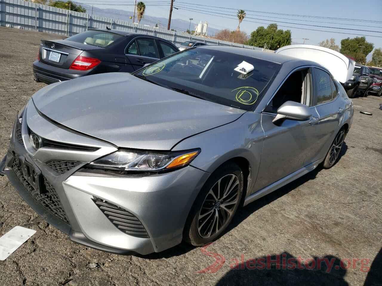 4T1B11HK3KU258571 2019 TOYOTA CAMRY