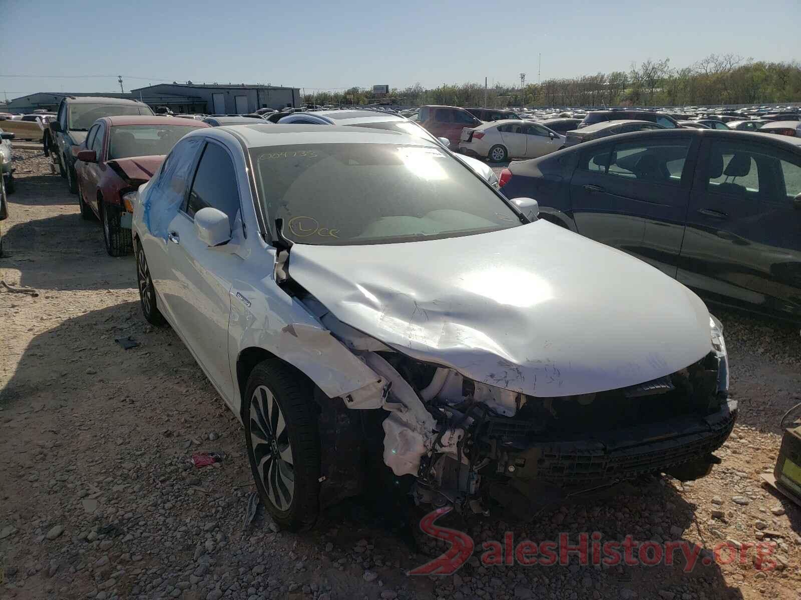 JHMCR6F54HC004733 2017 HONDA ACCORD