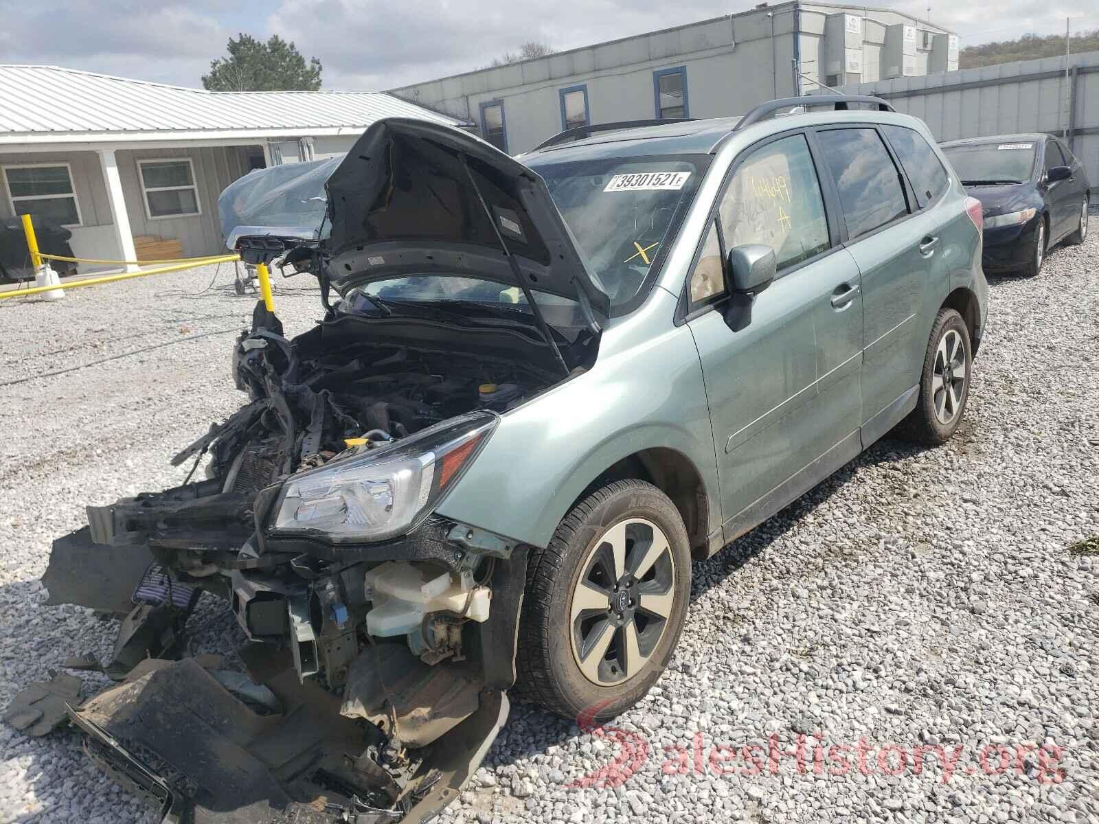 JF2SJAGC2HH465602 2017 SUBARU FORESTER