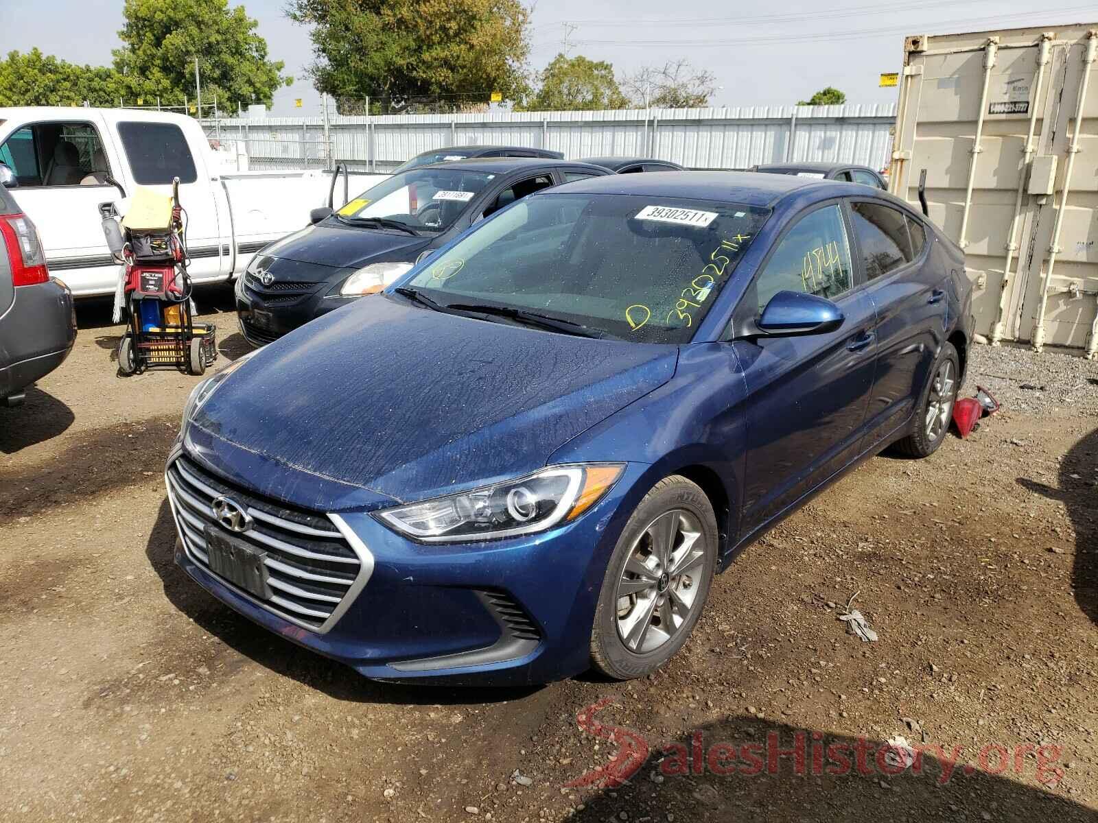 5NPD84LF4JH230579 2018 HYUNDAI ELANTRA