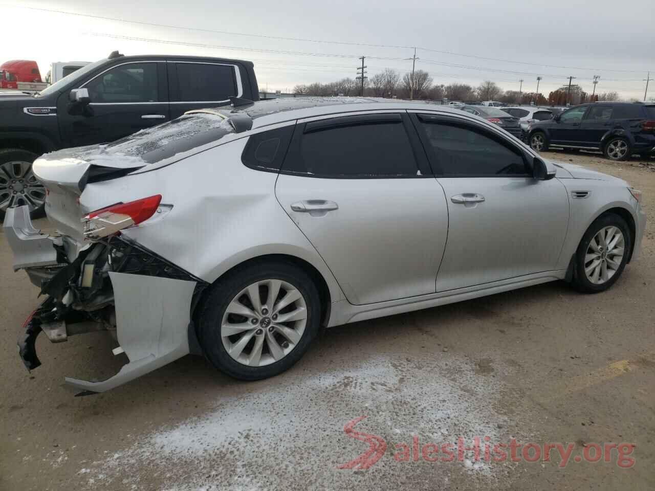 5XXGU4L37JG231445 2018 KIA OPTIMA