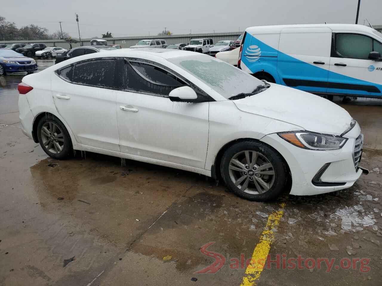 5NPD84LF5JH359513 2018 HYUNDAI ELANTRA