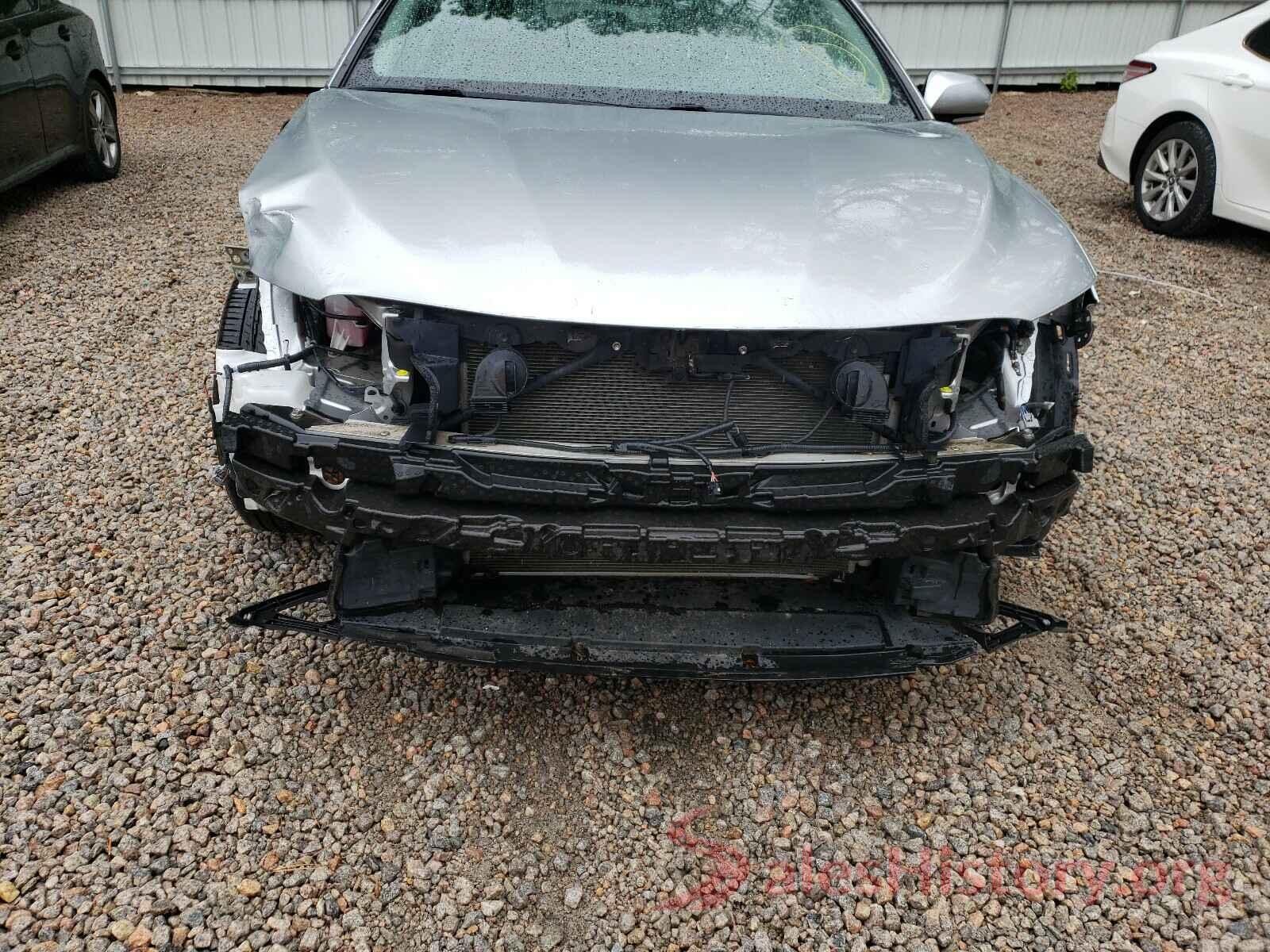 4T1B11HK1JU500708 2018 TOYOTA CAMRY