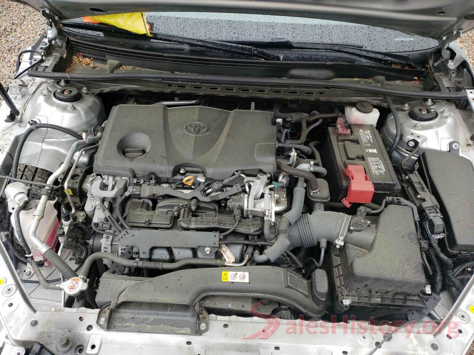 4T1B11HK1JU500708 2018 TOYOTA CAMRY