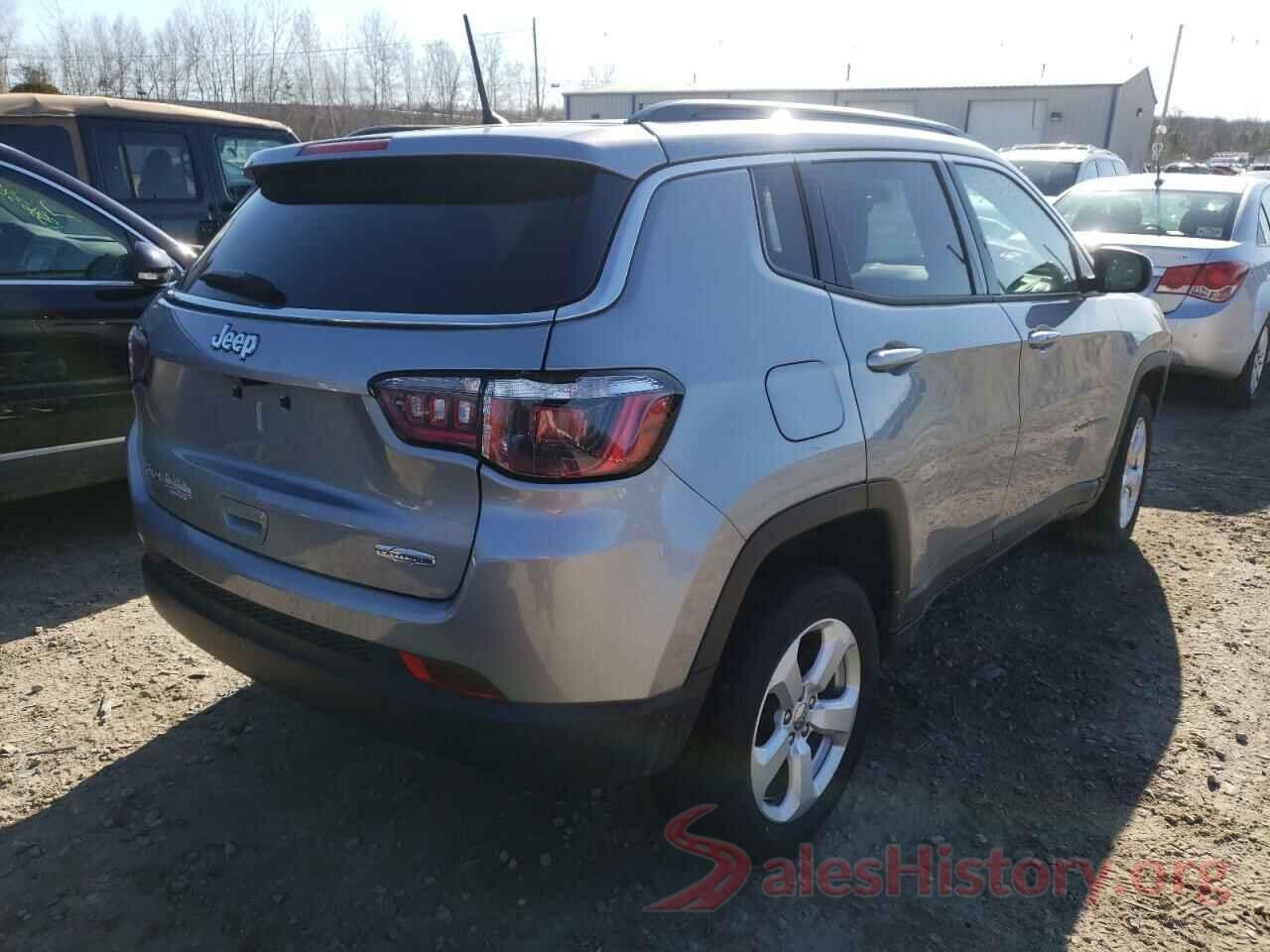 3C4NJDBB3JT436581 2018 JEEP COMPASS