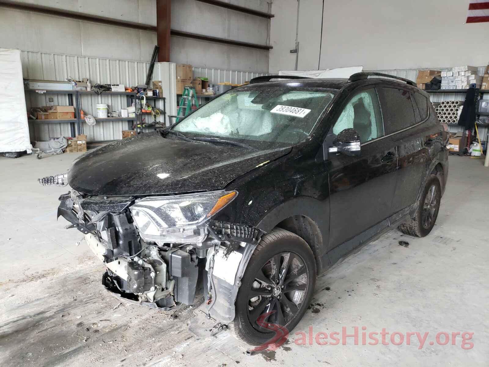 2T3RFREV0JW770758 2018 TOYOTA RAV4