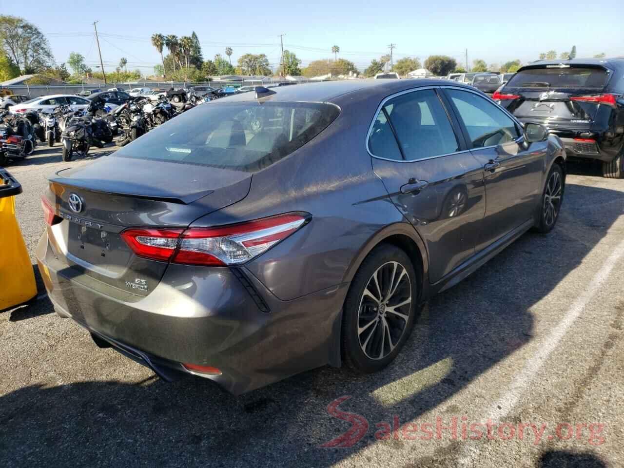 4T1G31AKXLU015786 2020 TOYOTA CAMRY