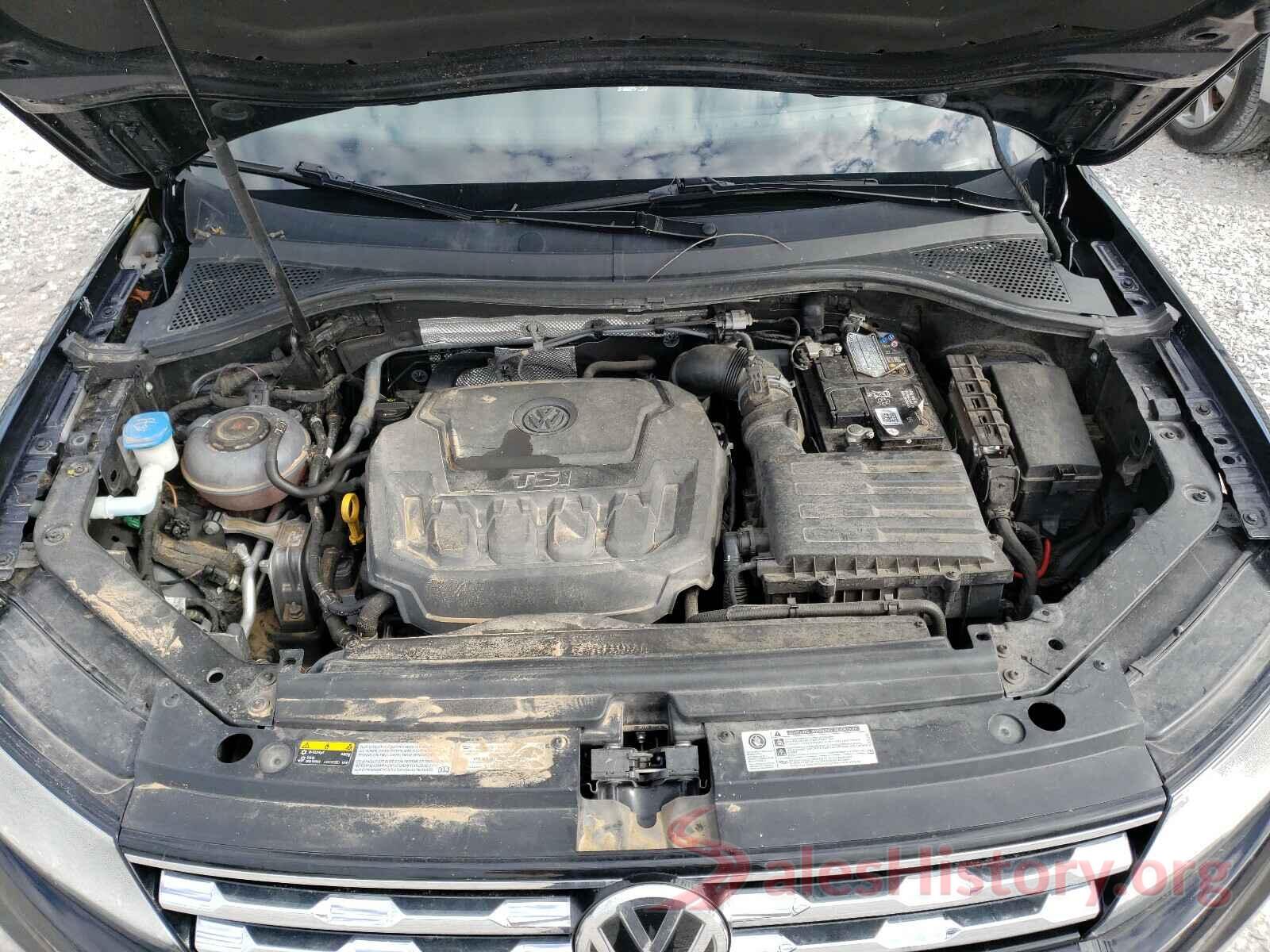 3VV2B7AX0JM057063 2018 VOLKSWAGEN TIGUAN