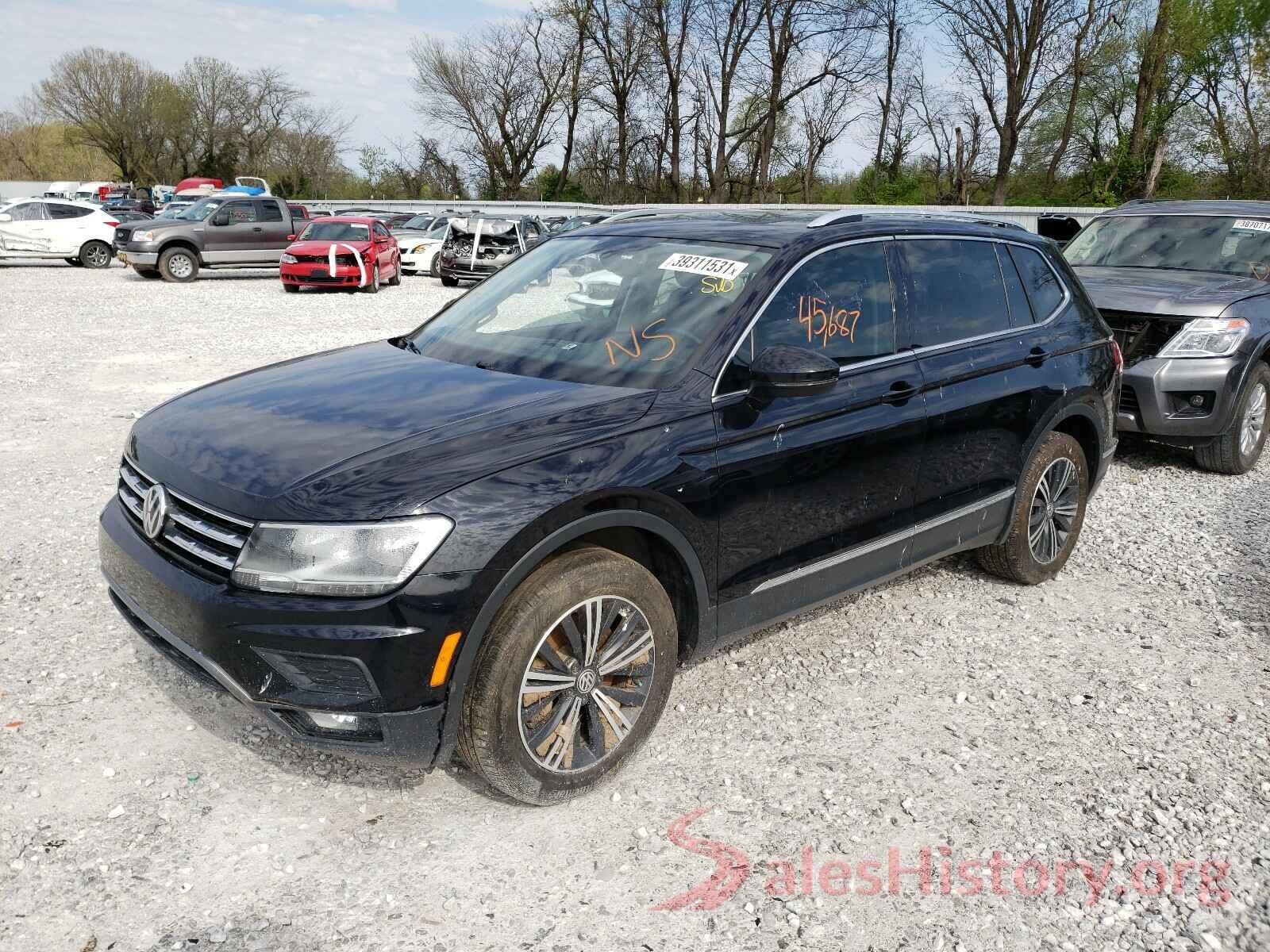 3VV2B7AX0JM057063 2018 VOLKSWAGEN TIGUAN