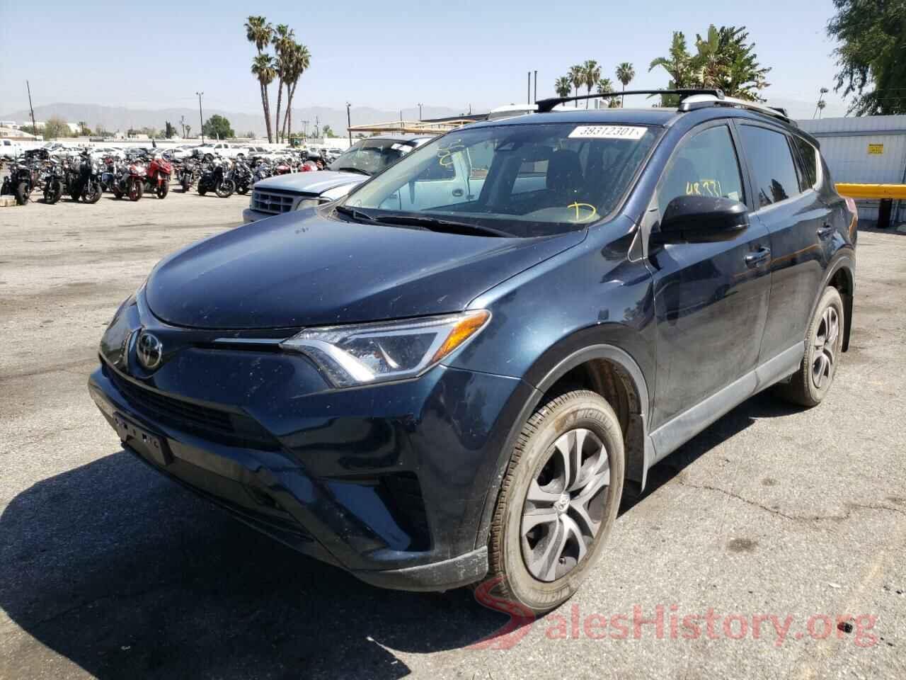 JTMZFREV2HJ716869 2017 TOYOTA RAV4