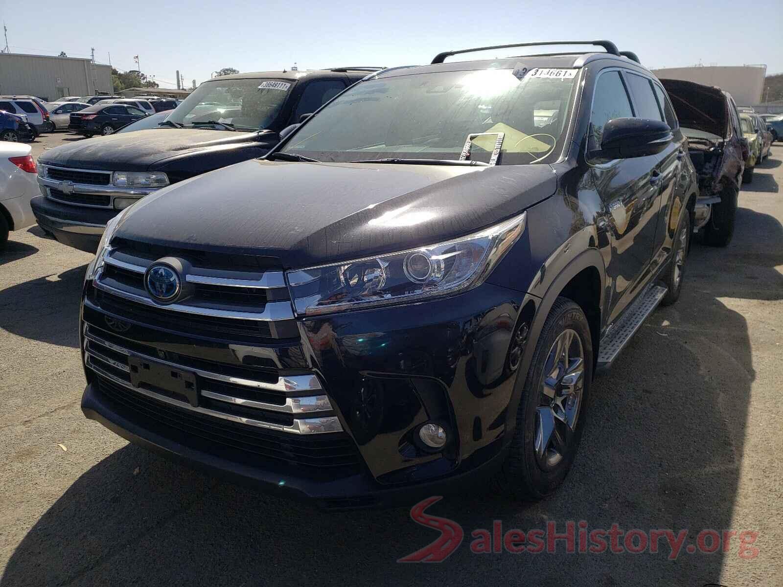 5TDDGRFH1JS041668 2018 TOYOTA HIGHLANDER