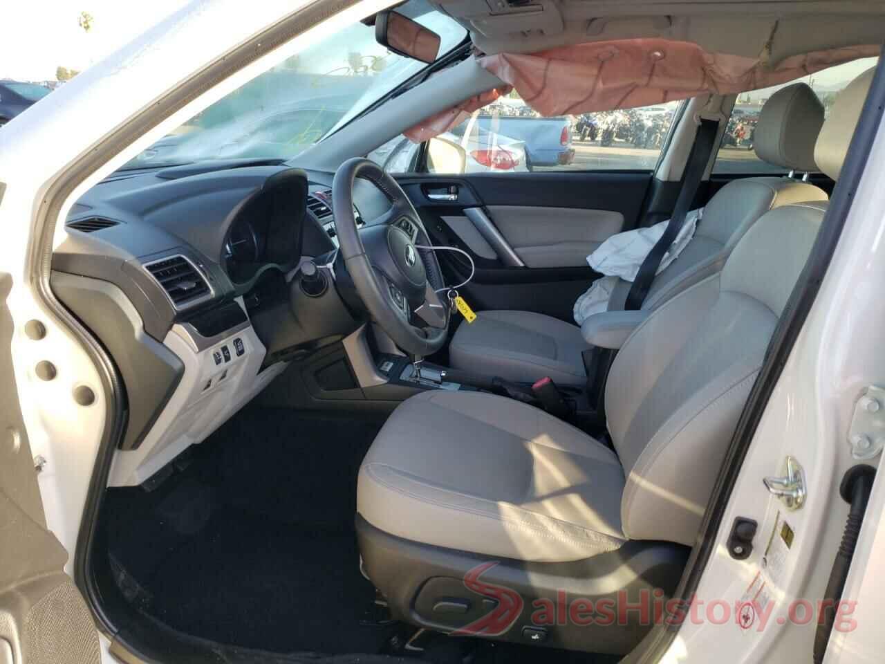 JF2SJAJC5JH511079 2018 SUBARU FORESTER