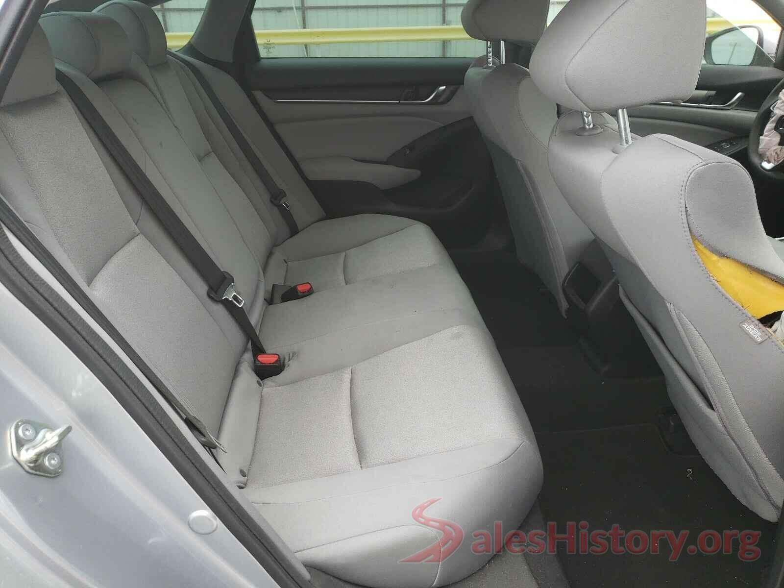 1HGCV1F13JA188238 2018 HONDA ACCORD