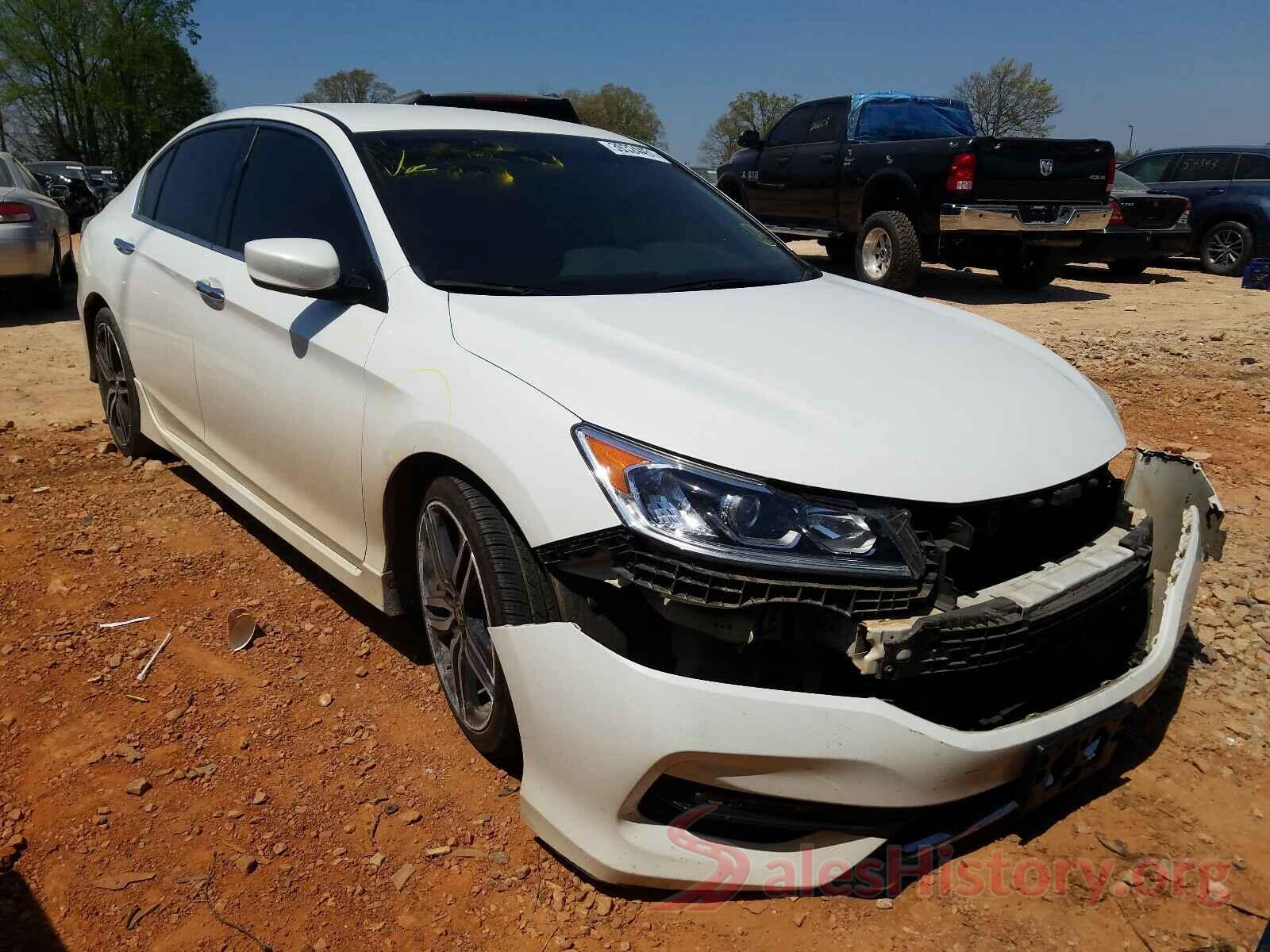 1HGCR2F18HA239480 2017 HONDA ACCORD